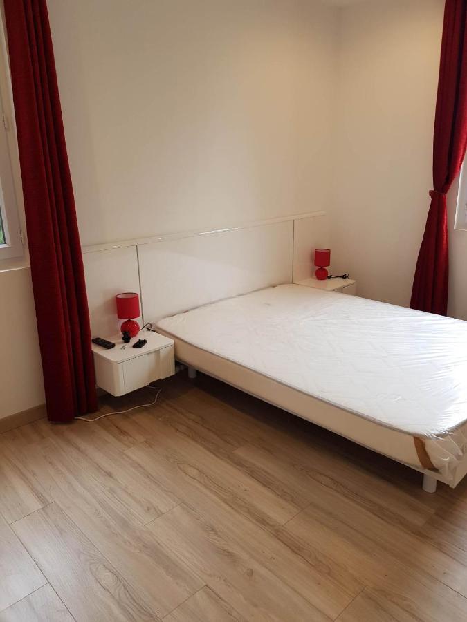 Tres Joli: Garden View With Private Parking Apartment Annesse-et-Beaulieu
